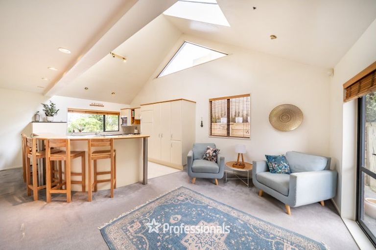 Photo of property in 6 Avonlea Grove, Belmont, Lower Hutt, 5010