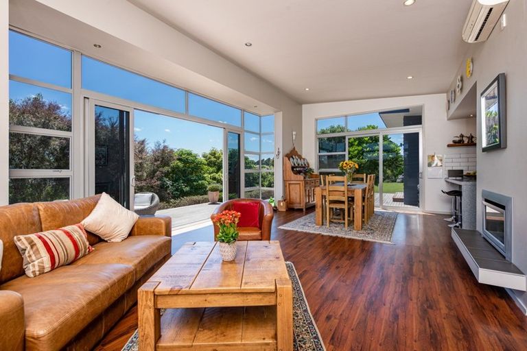 Photo of property in 34 Western Rise, Ohau, Levin, 5570