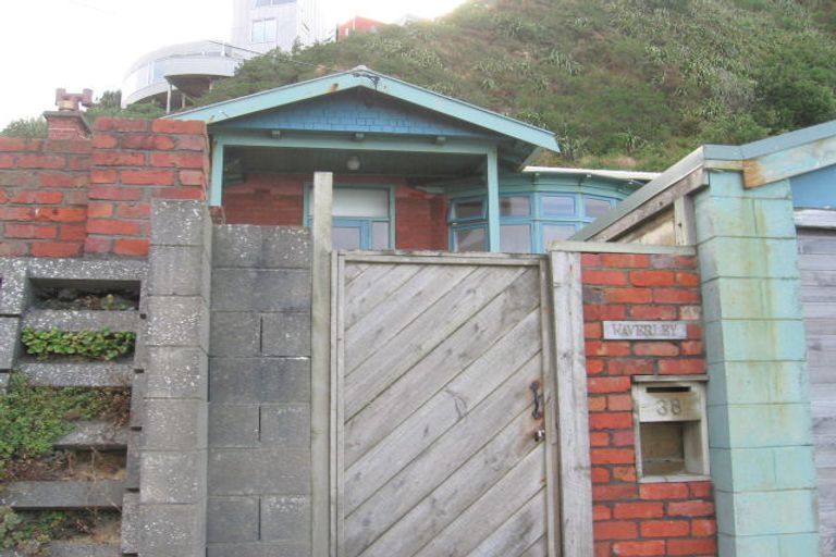 Photo of property in 38 Owhiro Bay Parade, Owhiro Bay, Wellington, 6023