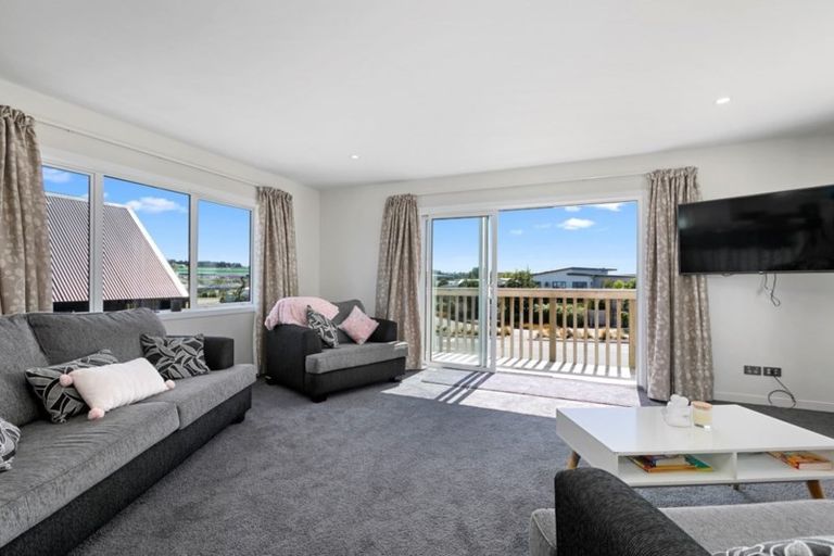 Photo of property in 137 Kennedy Road, Pyes Pa, Tauranga, 3112