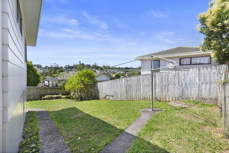 Photo of property in 206 Solar Road, Glen Eden, Auckland, 0602