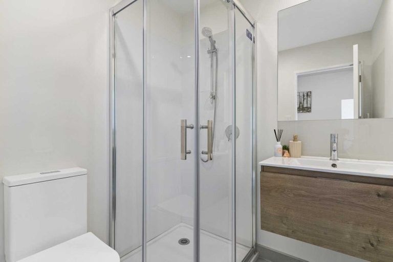 Photo of property in 8 Jabuka Street, Glen Eden, Auckland, 0602