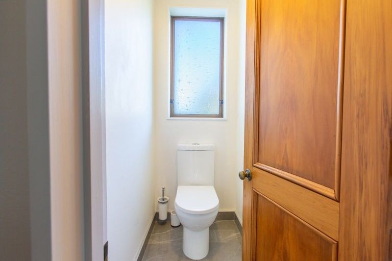 Photo of property in 66 Hamilton Road, Dannevirke, 4976