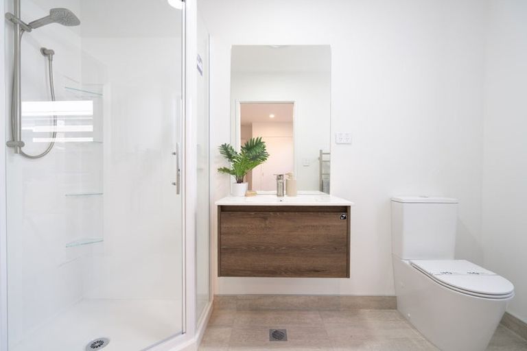 Photo of property in 5 Anawhata Lane, Papamoa, 3118