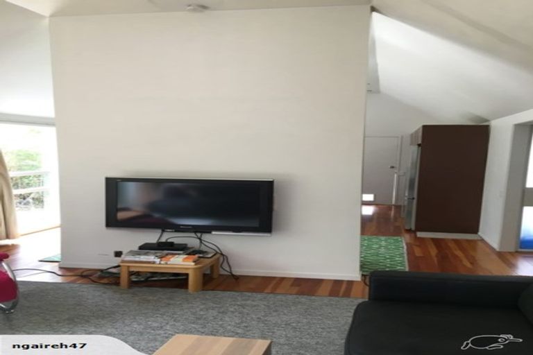 Photo of property in 22 Paramu Avenue, Birkdale, Auckland, 0626