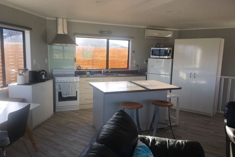Photo of property in 70 Dixie Street, Te Horo Beach, Otaki, 5581