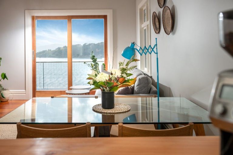 Photo of property in 63 Grafton Road, Roseneath, Wellington, 6011
