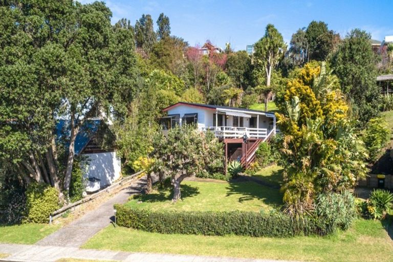 Photo of property in 105 Park Avenue, Whangamata, 3620