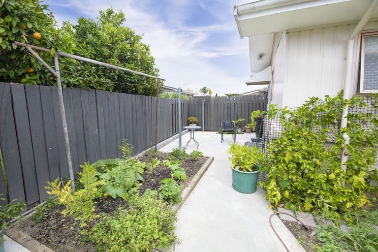 Photo of property in 3/34 Chester Street, Taradale, Napier, 4112