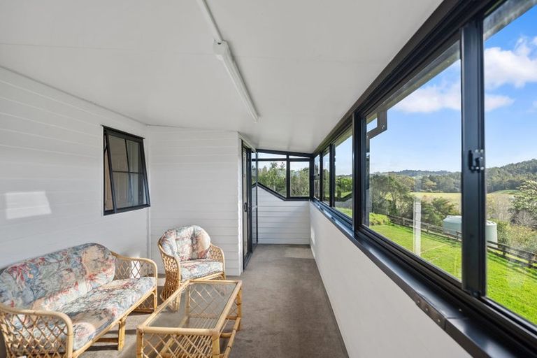 Photo of property in 384 Pine Valley Road, Dairy Flat, Silverdale, 0992