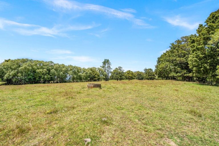 Photo of property in 2143 State Highway 1, Hukerenui, Hikurangi, 0182