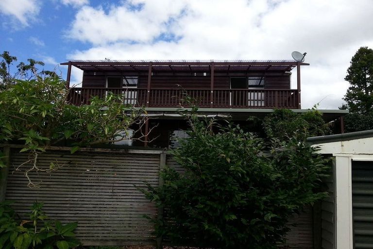 Photo of property in 1/10 Chapman Road, Te Atatu Peninsula, Auckland, 0610