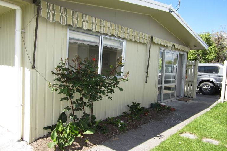 Photo of property in 1/15 Regents Grove, Richmond Heights, Taupo, 3330