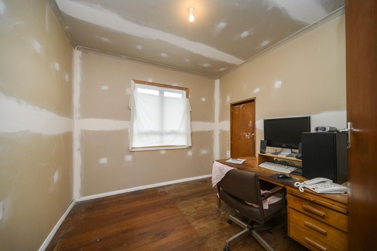 Photo of property in 131 Maxwells Line, Awapuni, Palmerston North, 4412