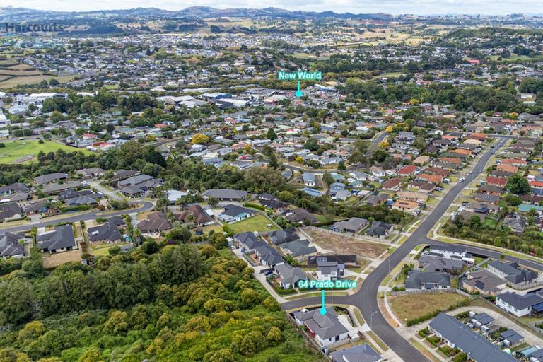 Photo of property in 64 Prado Drive, Pukekohe, 2120