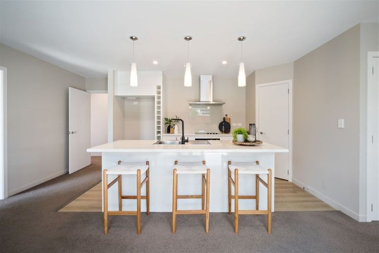 Photo of property in 37 Longcot Drive, Rolleston, 7615