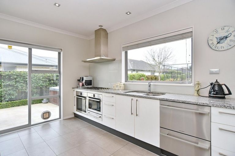 Photo of property in 12 Brookwater Avenue, Northwood, Christchurch, 8051