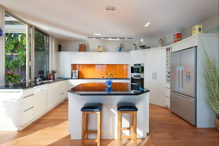 Photo of property in 15 Cropp Place, Richmond, 7020
