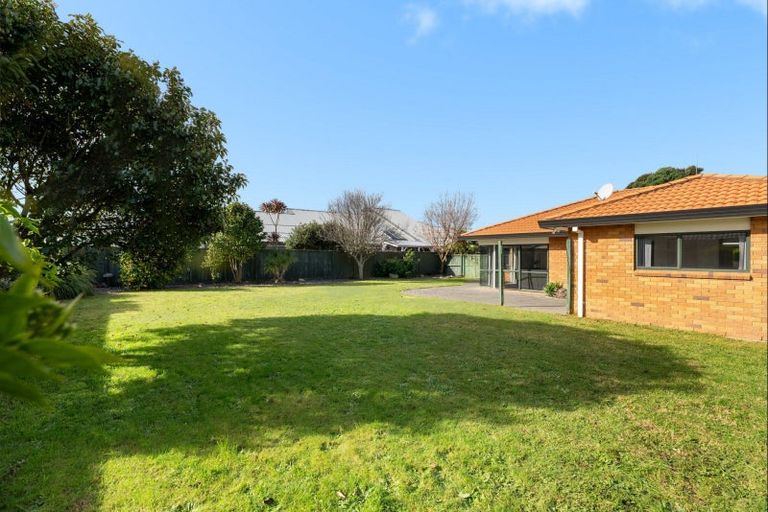 Photo of property in 56 Lotus Avenue, Mount Maunganui, 3116