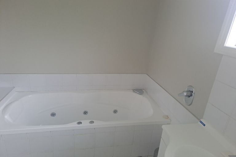 Photo of property in 11 Moa Street, Alexandra, 9320