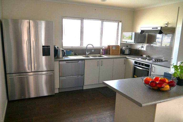 Photo of property in 24 Roy Douglas Place, Favona, Auckland, 2024