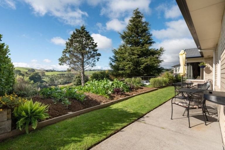 Photo of property in 25 Tuscany Place, Ohauiti, Tauranga, 3112