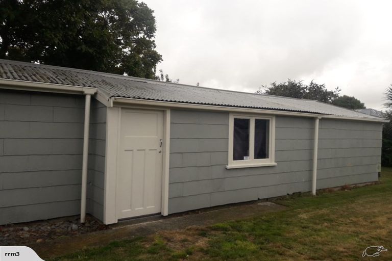 Photo of property in 240 Geraldine Street, Edgeware, Christchurch, 8013