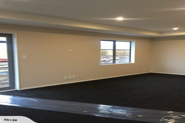 Photo of property in 6 Flint Road, Rolleston, 7614