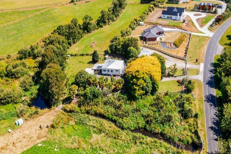 Photo of property in 210 Turuturu Road, Hawera, 4674