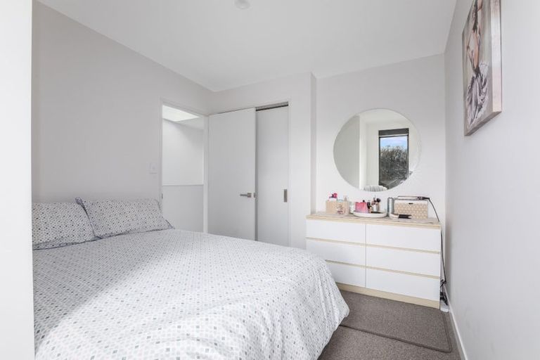 Photo of property in 14/7u Handyside Street, Tawa, Wellington, 5028