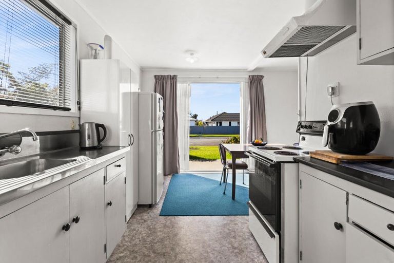 Photo of property in 90a Auckland Road, Greenmeadows, Napier, 4112