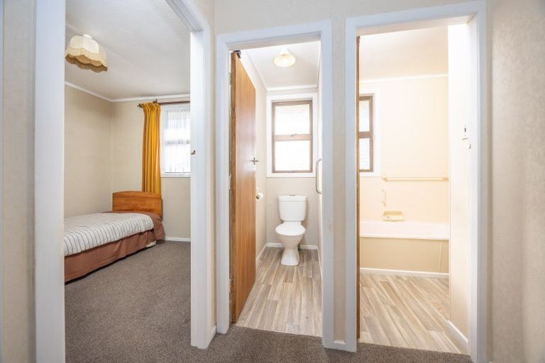 Photo of property in 53 Kimihia Road, Huntly, 3700