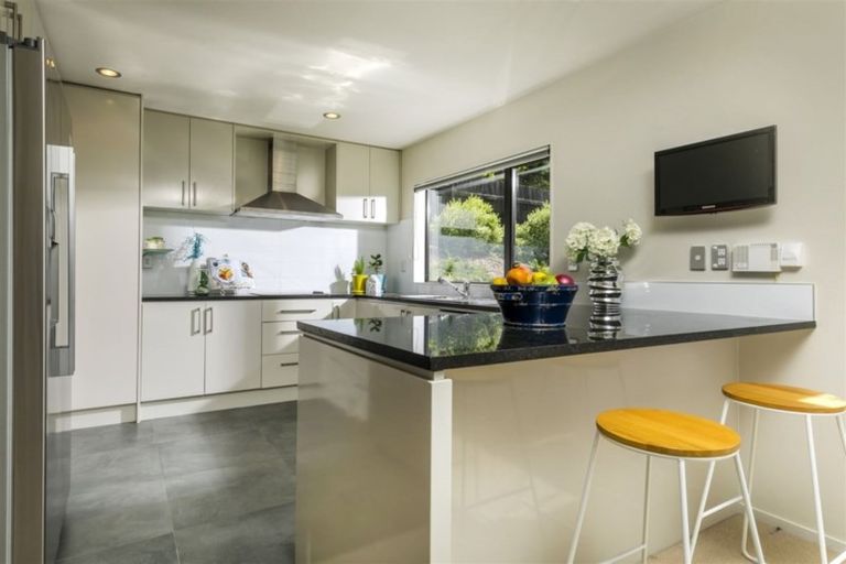 Photo of property in 203e Don Buck Road, Massey, Auckland, 0614