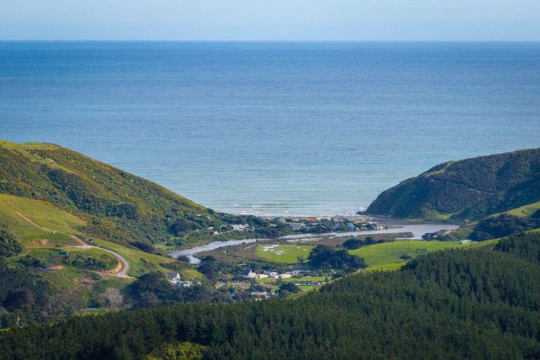 Photo of property in 759 Takarau Gorge Road, Makara, Wellington, 6972