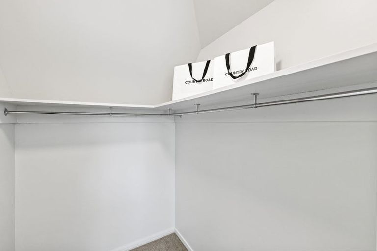Photo of property in 3/251 Memorial Avenue, Burnside, Christchurch, 8053