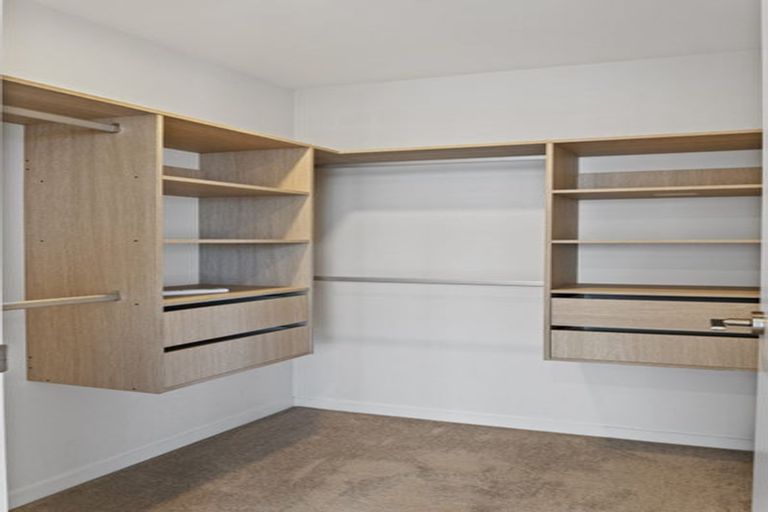 Photo of property in 117 Tarapuka Road, Westgate, Auckland, 0814