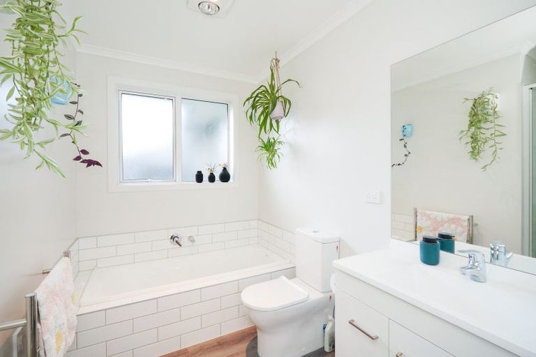 Photo of property in 12 Morningside Lane, Rockdale, Invercargill, 9812