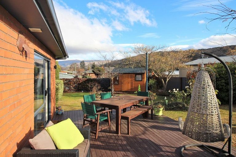 Photo of property in 3 Holdom Place, Clyde, 9330