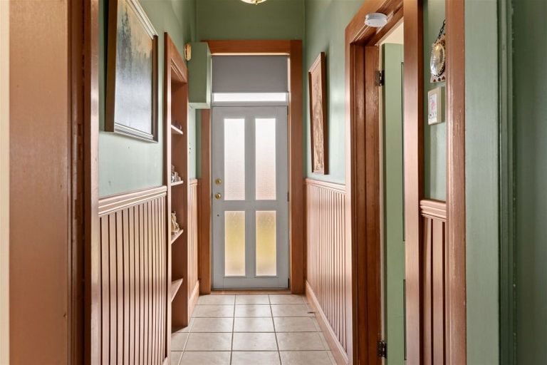 Photo of property in 60 Wakefield Street, Westport, 7825