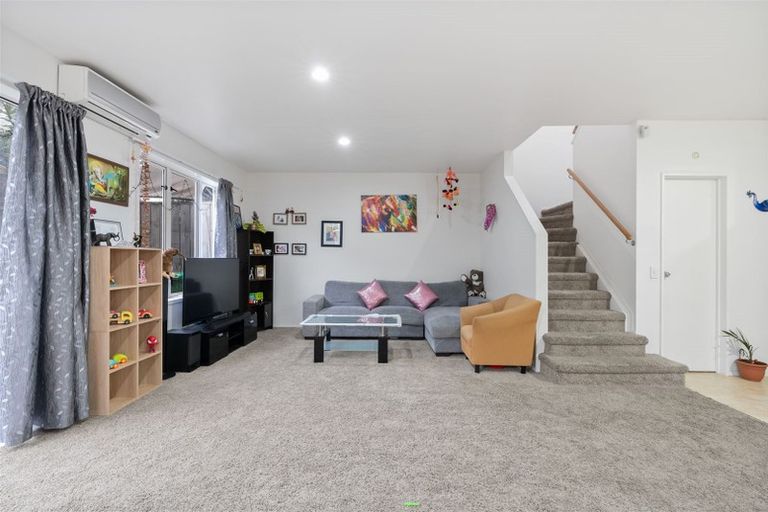 Photo of property in 13/45 Secoia Crescent, Mangere, Auckland, 2022