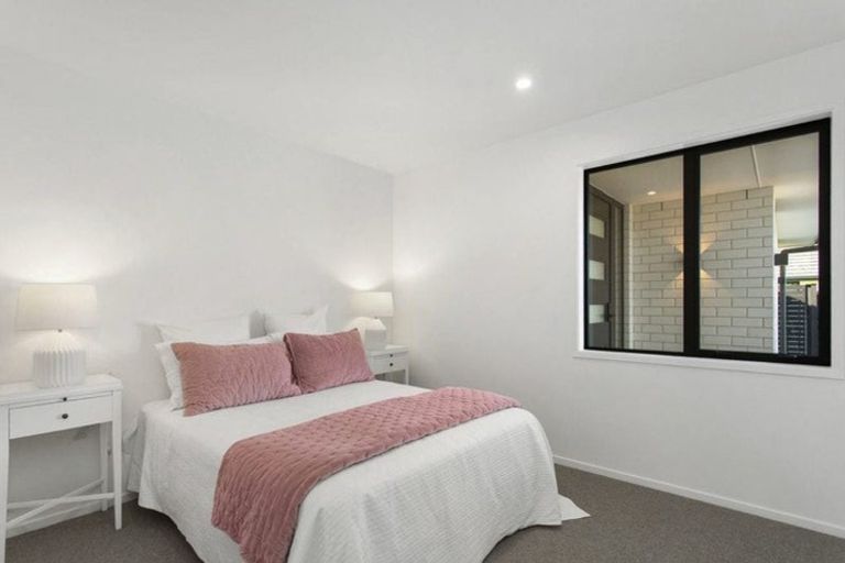 Photo of property in 6 Earl Way, Amberley, 7410