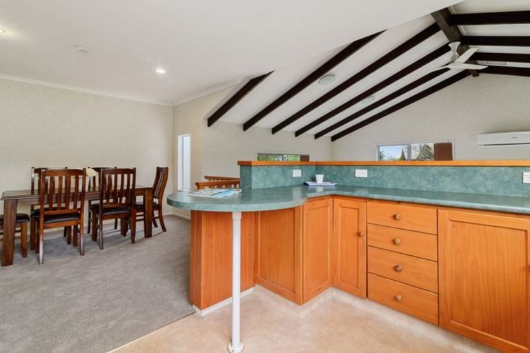 Photo of property in 22a Barraud Place, Pukehangi, Rotorua, 3015