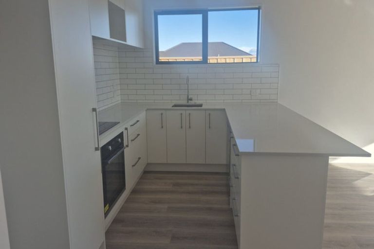 Photo of property in 39 Wilkin Street, Woodend, 7610