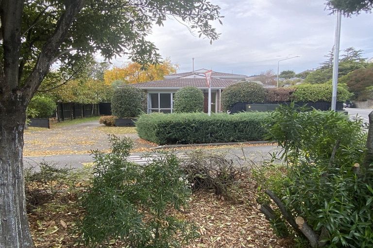 Photo of property in 1/27 Thorrington Road, Cashmere, Christchurch, 8022