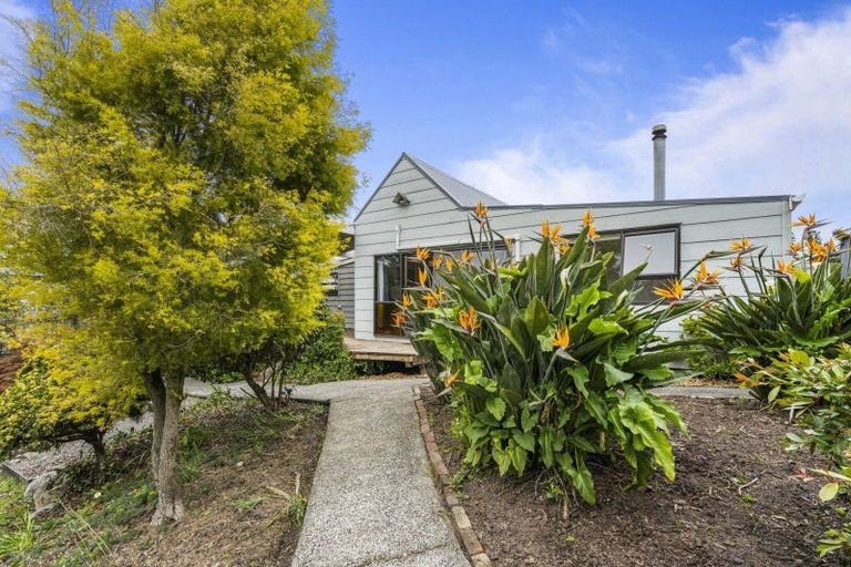 Photo of property in 15b Pearson Street, Mangawhai, 0505