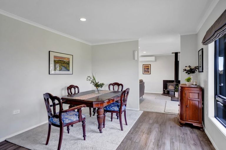 Photo of property in 43 Lincoln East Road, Everett Park, Inglewood, 4389