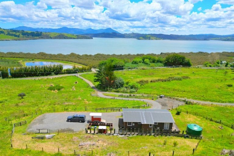 Photo of property in 392 Oue-rawene Road, Rawene, Kaikohe, 0473
