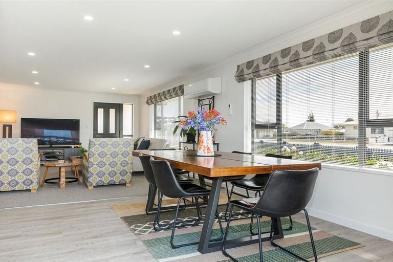 Photo of property in 34 Fonblanque Street, Westport, 7825