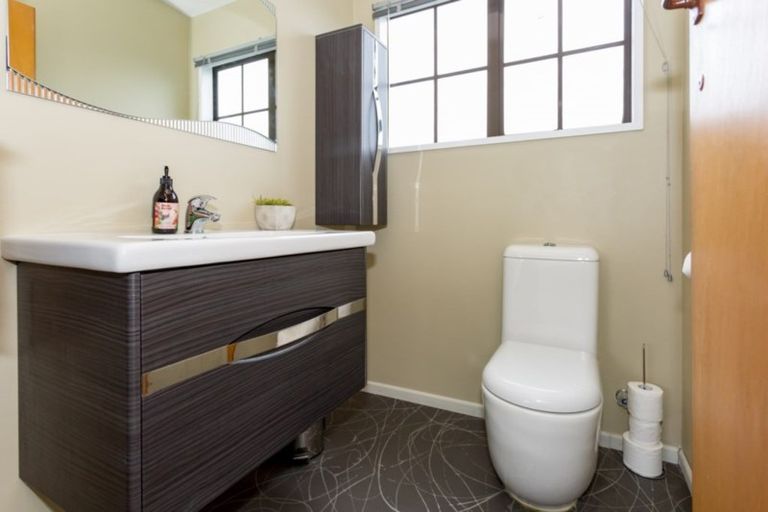 Photo of property in 12a Seymour Street, Hornby, Christchurch, 8042