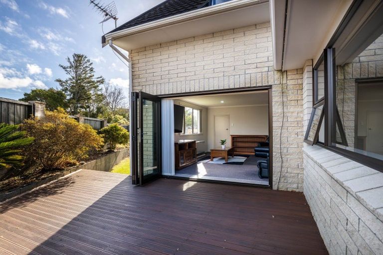Photo of property in 38 Trelawney Crescent, Westown, New Plymouth, 4310